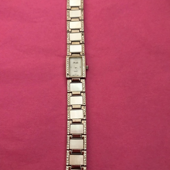 Park Lane La Perla RETIRED watch - Picture 1 of 3